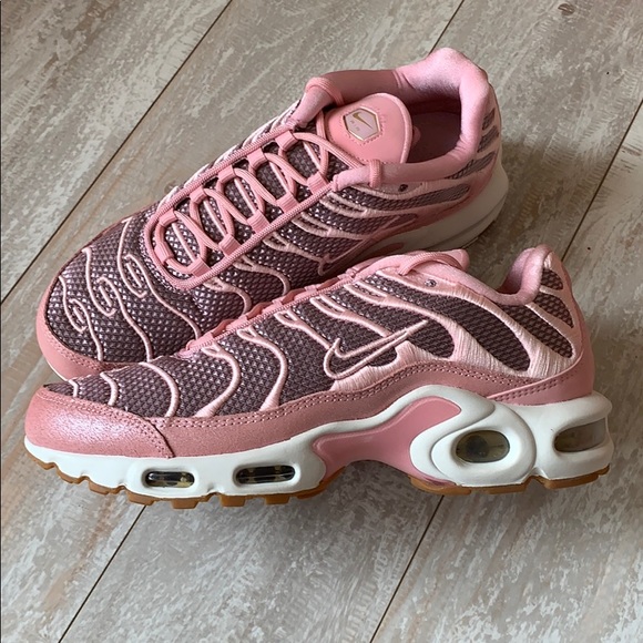 NWT Nike air Max plus pink - Picture 5 of 8